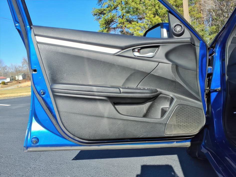 Used 2021 Honda Civic Sport image 23