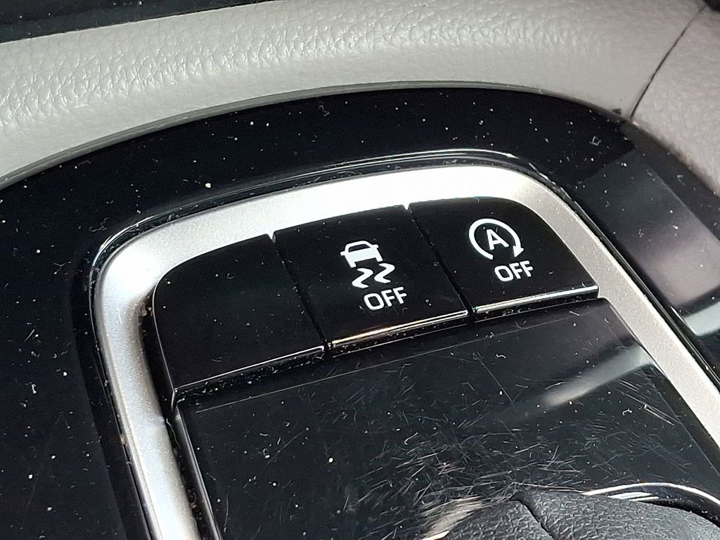 Used 2022 Toyota Corolla Cross L AWD/4WD image 30