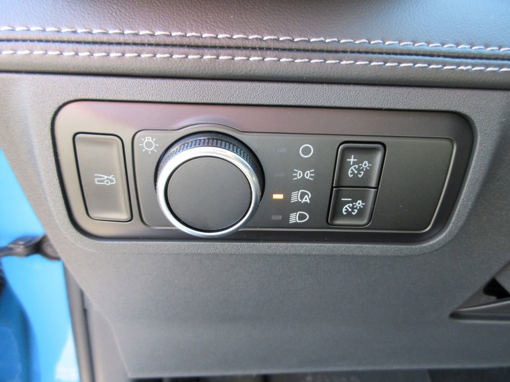 Used 2025 Ford Mustang GT Premium image 17