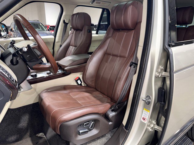 Used 2013 Land Rover Range Rover Autobiography AWD/4WD image 10