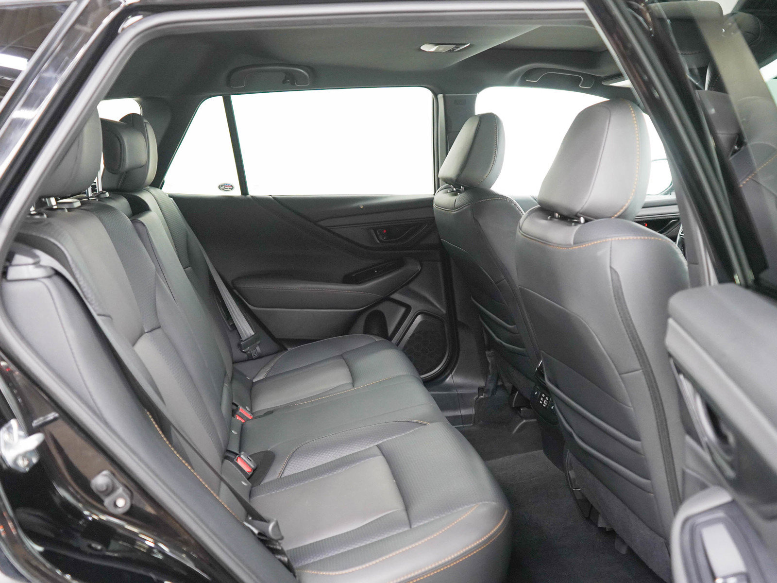 Used 2024 Subaru Outback Wilderness AWD/4WD image 12