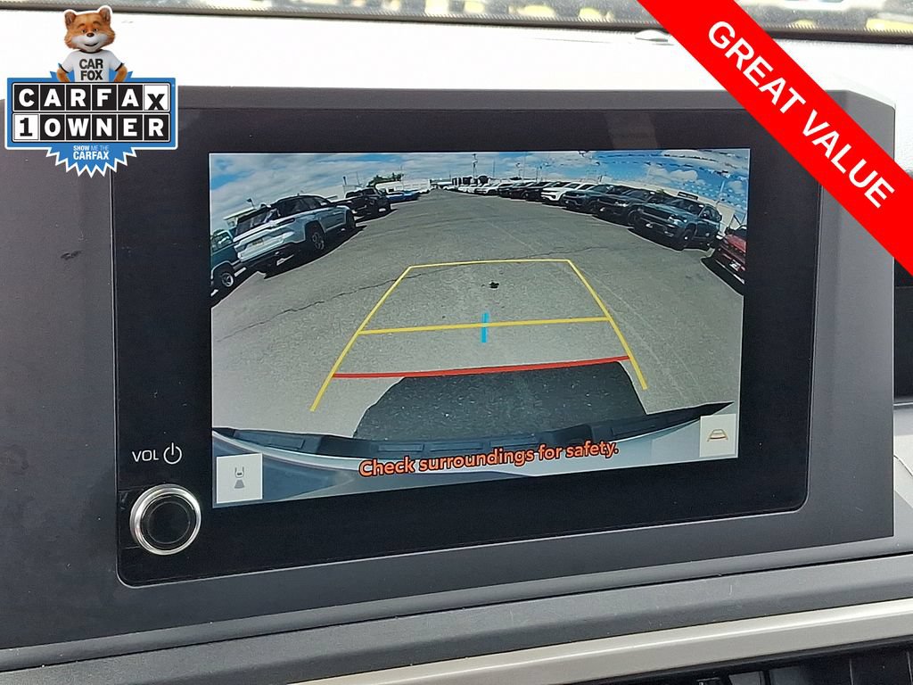 Used 2025 Toyota Tacoma SR RWD image 16