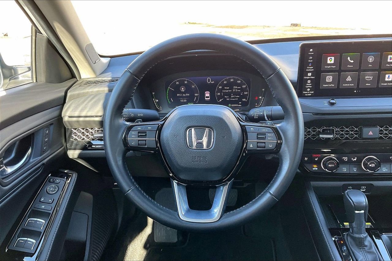Used 2024 Honda Accord Touring image 10