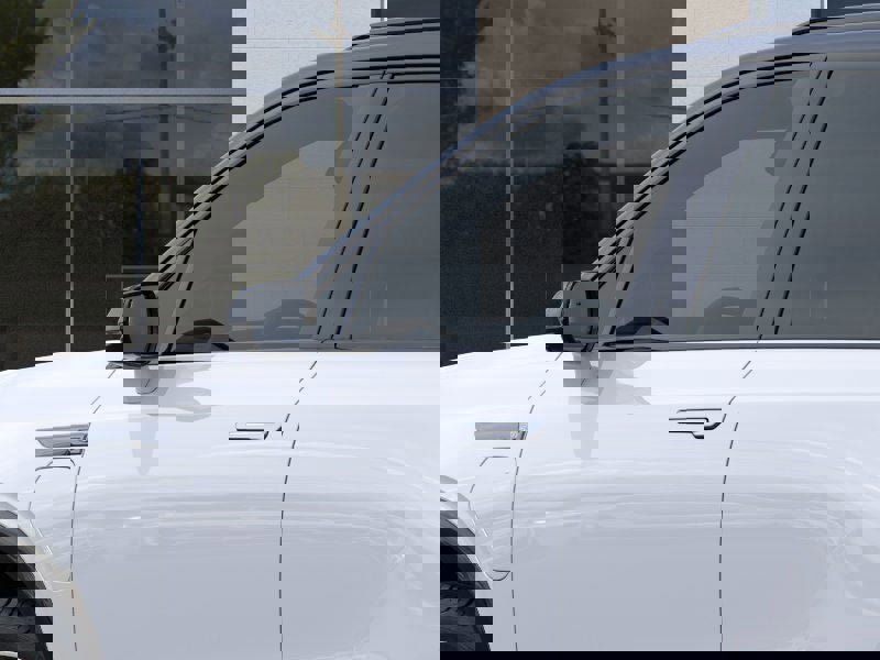 New 2026 Cadillac Vistiq Sport image 12