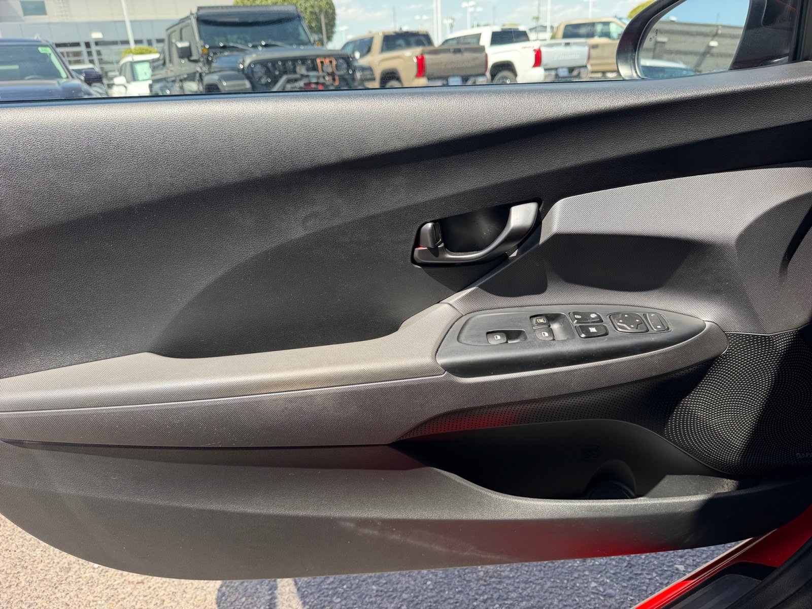 Certified 2021 Hyundai Veloster N FWD image 13