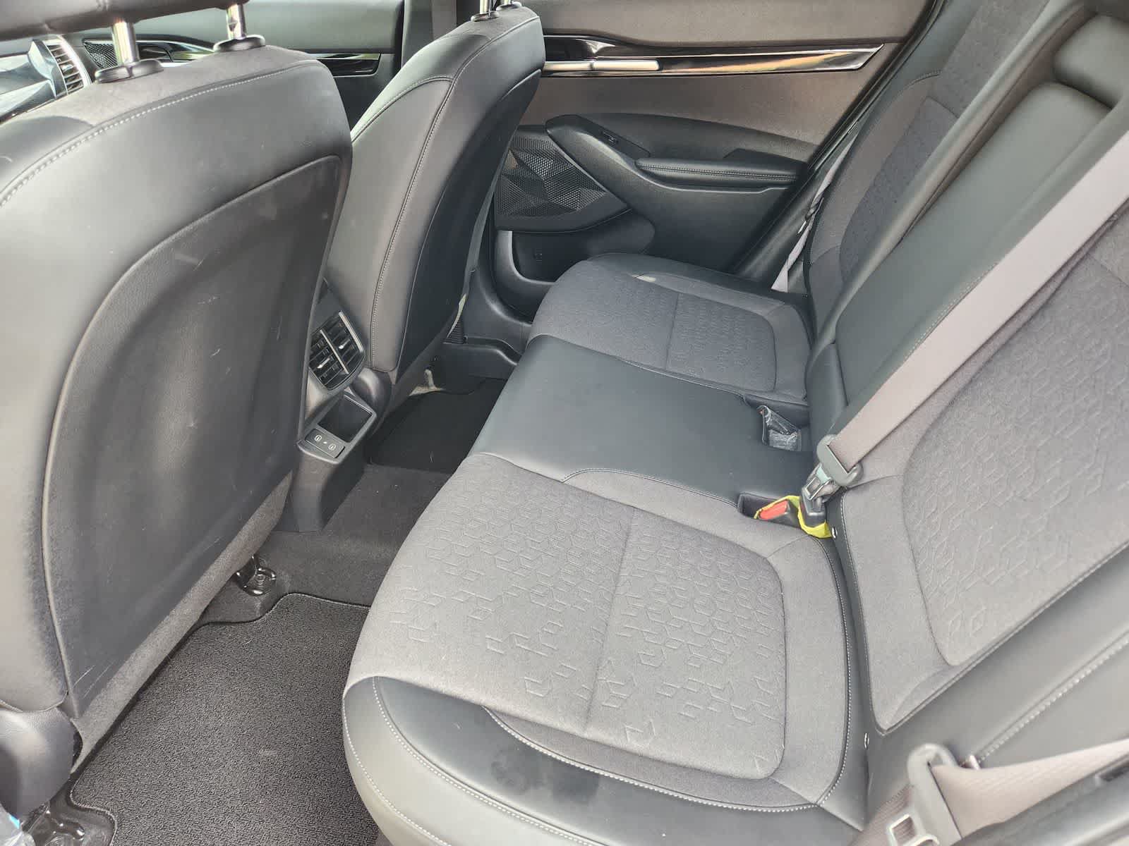 Certified 2024 Kia Seltos X-Line AWD/4WD image 27