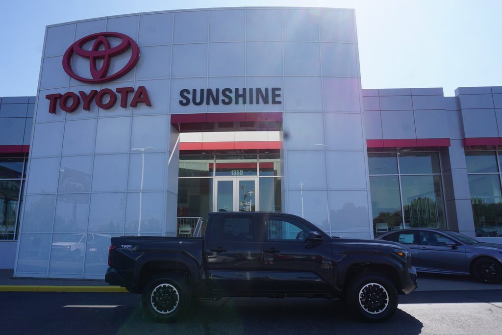 New 2025 Toyota Tacoma TRD Off-Road image 1