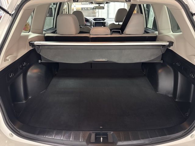 Used 2022 Subaru Forester Premium image 21