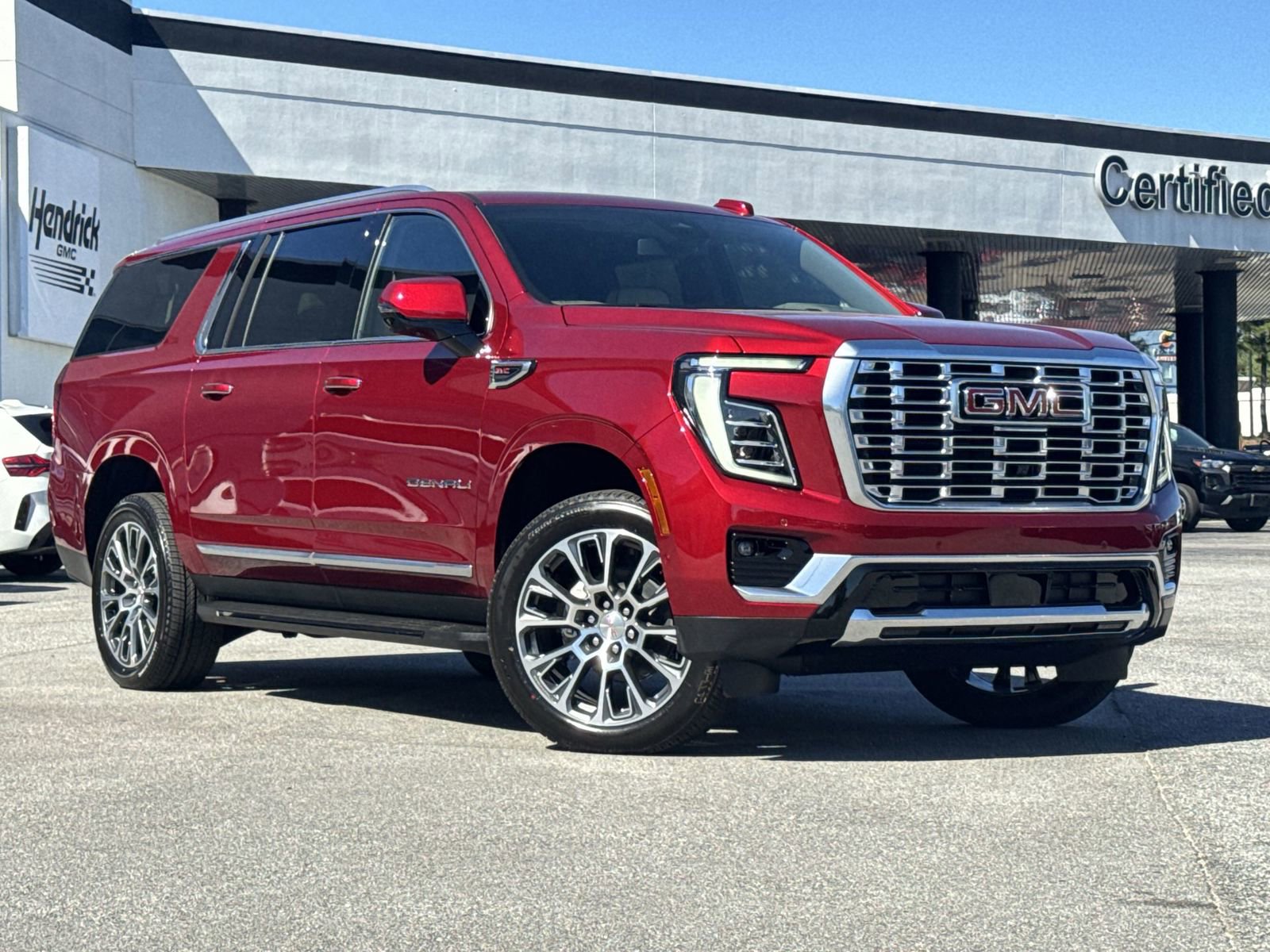 Used 2026 GMC Yukon XL Denali AWD/4WD image 2