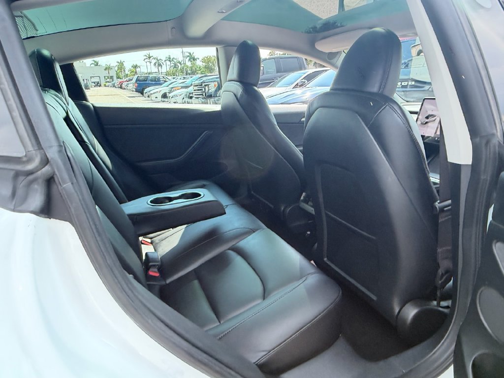 Used 2023 Tesla Model 3 Standard Range RWD image 14