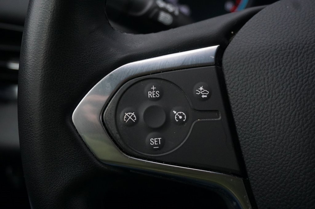 Certified 2023 Chevrolet Traverse LT w/ LPO, Floor Liner Package image 21