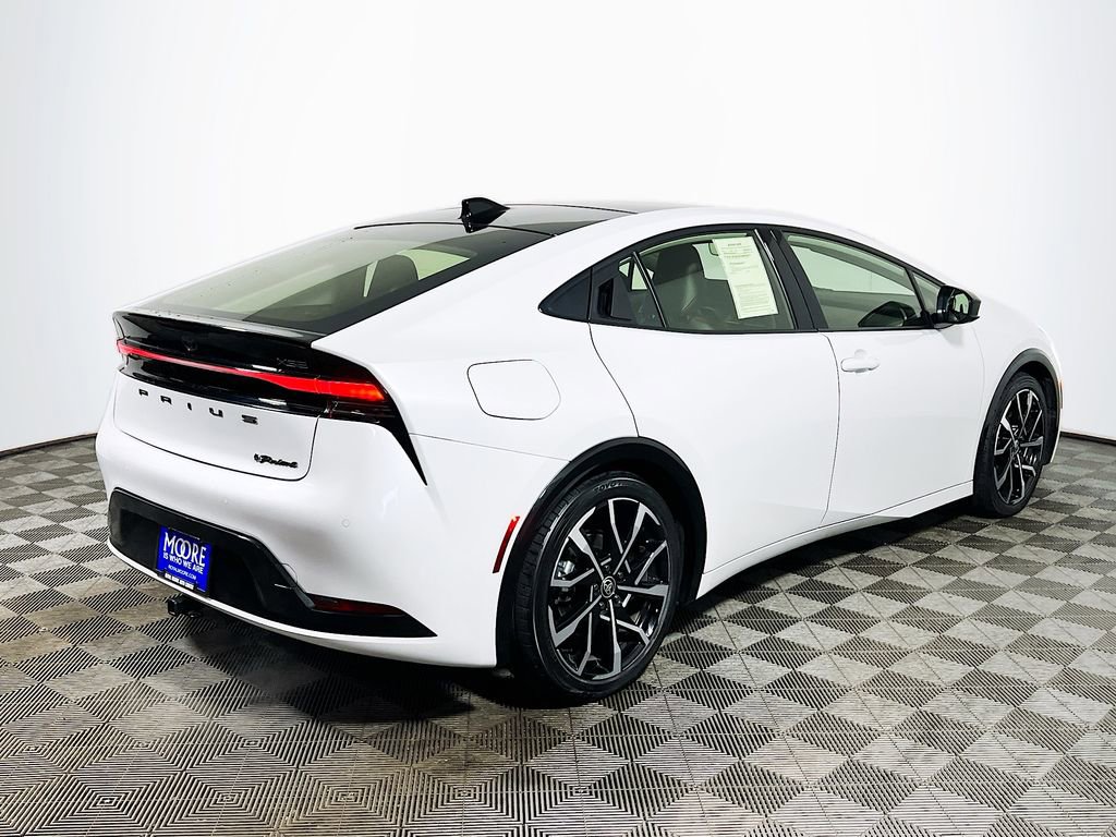 Used 2024 Toyota Prius Prime image 8