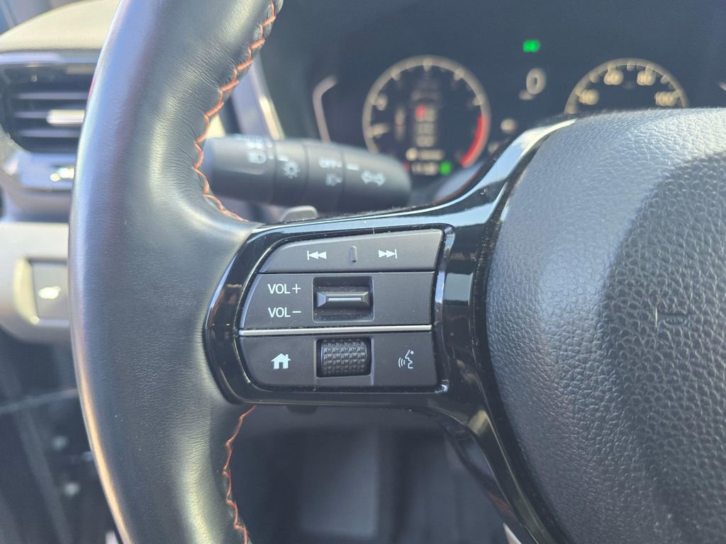 Used 2023 Honda Pilot TrailSport image 24