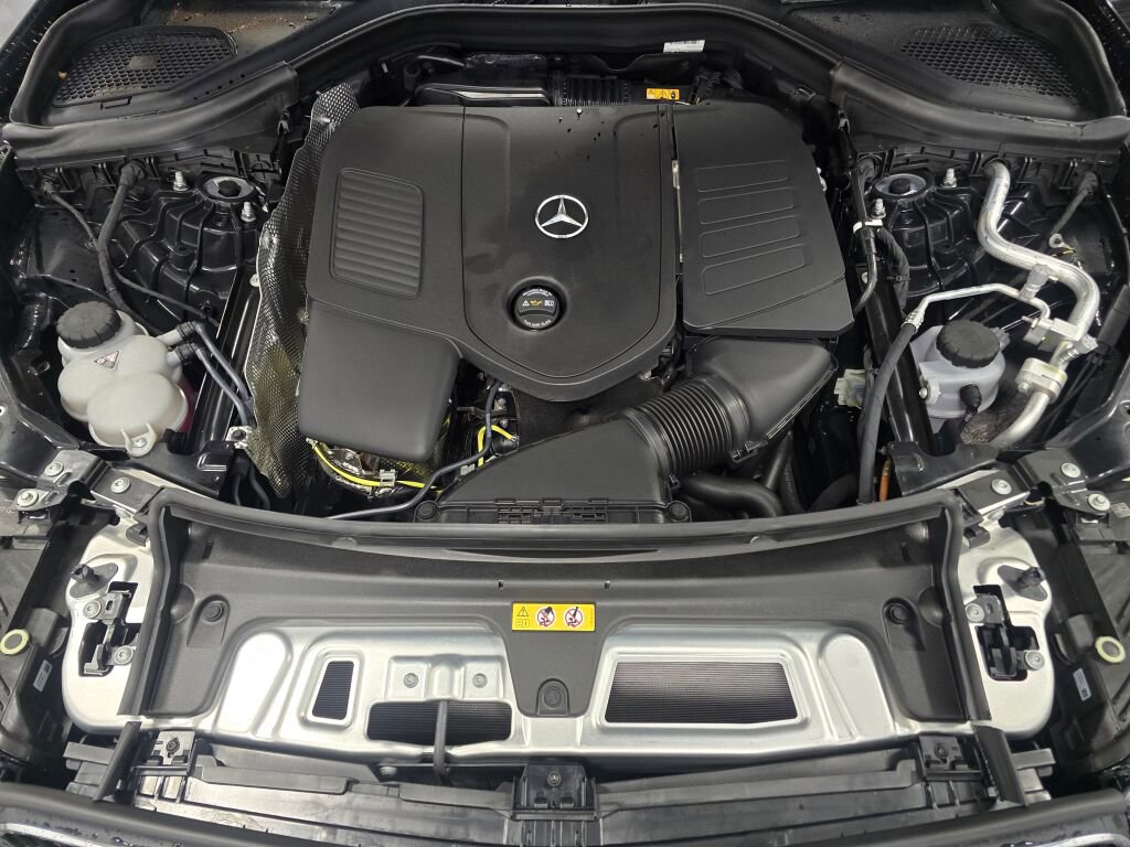 New 2026 Mercedes-Benz GLC 300 4MATIC image 10