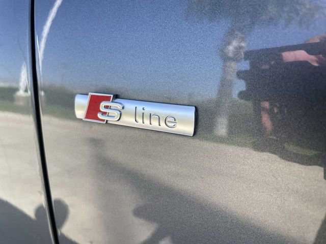 Used 2017 Audi Q5 2.0T Premium Plus w/ Technology Package image 34