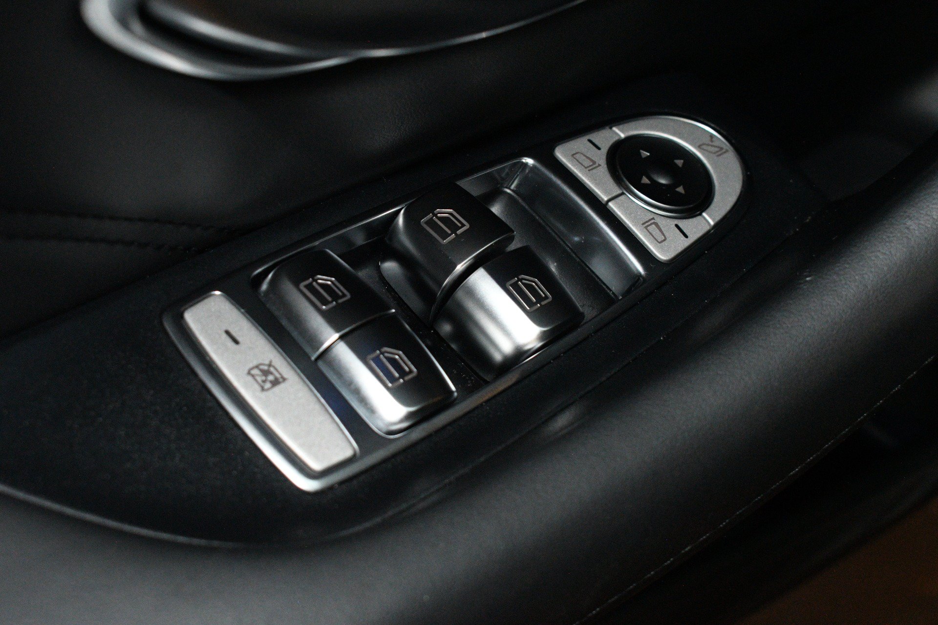 Used 2021 Mercedes-Benz E 53 AMG 4MATIC Sedan image 40