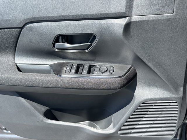 New 2026 Nissan Kicks S FWD image 7