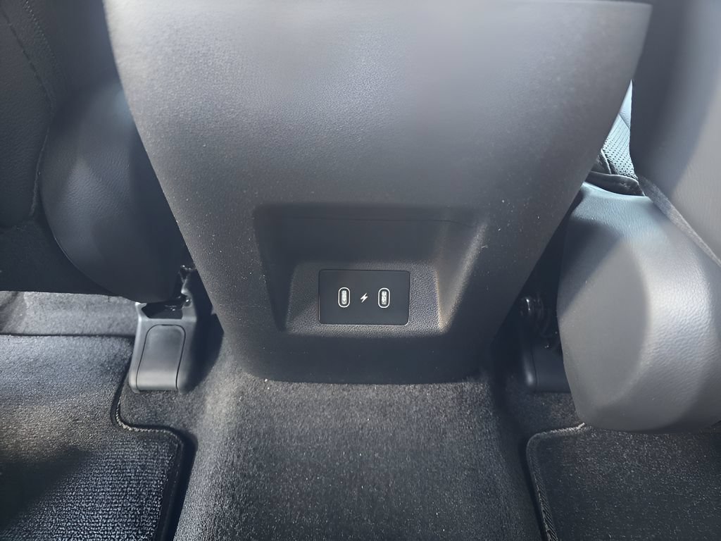 Used 2026 Hyundai Santa Cruz SEL AWD/4WD image 30