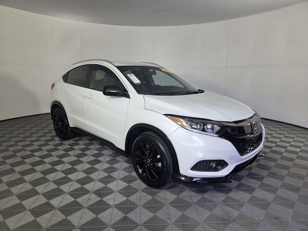 Used 2021 Honda HR-V Sport image 2