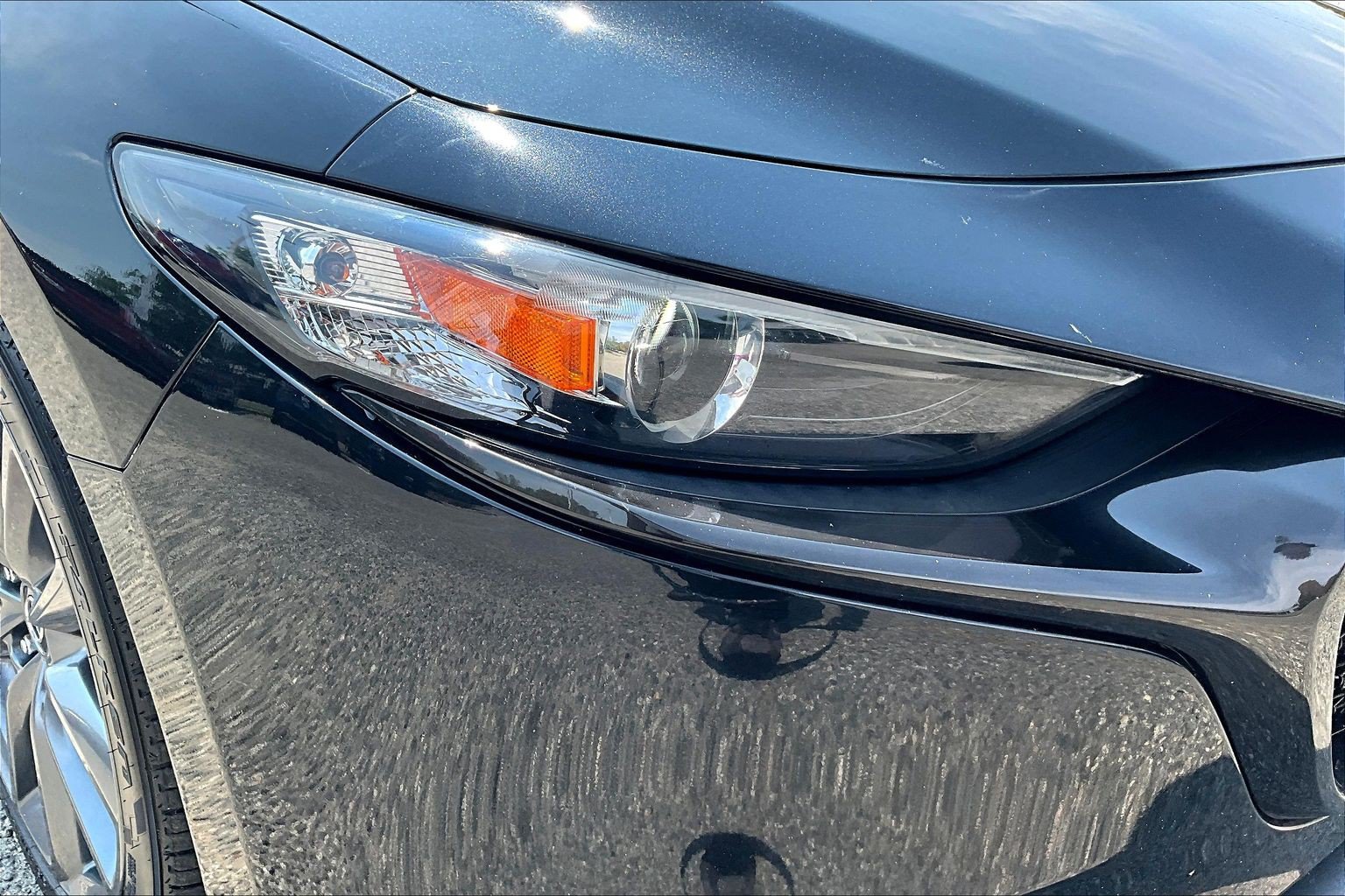 Used 2019 MAZDA MAZDA3 Hatchback w/ Preferred Package FWD image 26