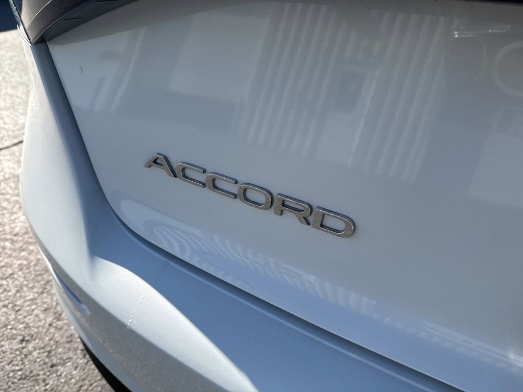 Used 2024 Honda Accord EX-L image 11