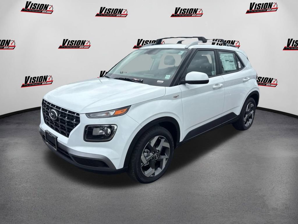 Certified 2025 Hyundai Venue SEL FWD image 1