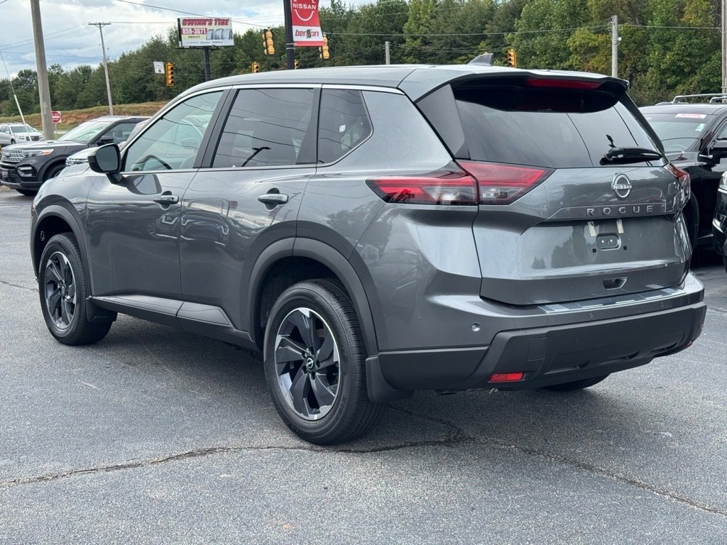 New 2026 Nissan Rogue SV image 5