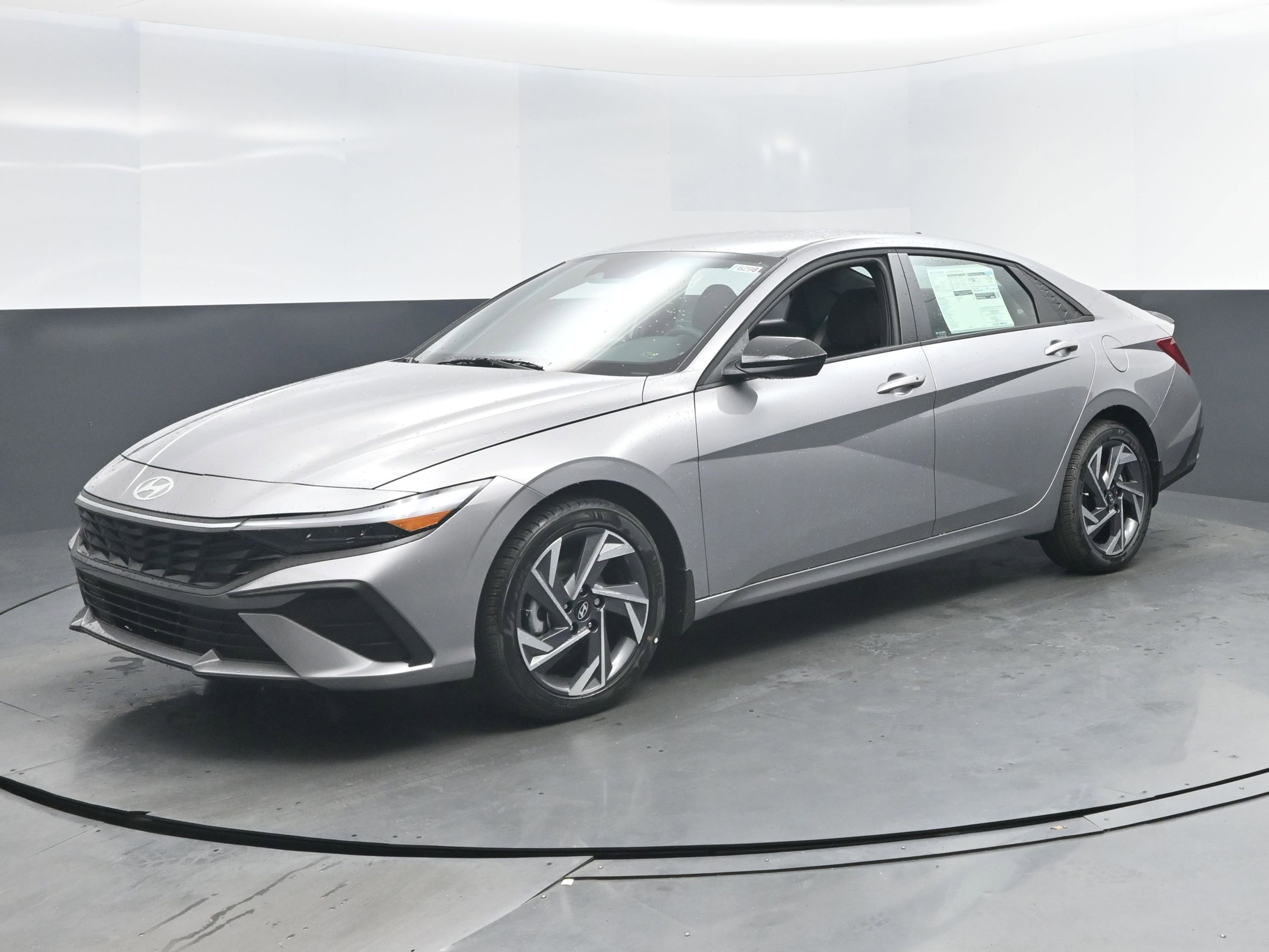 New 2025 Hyundai Elantra Sport
