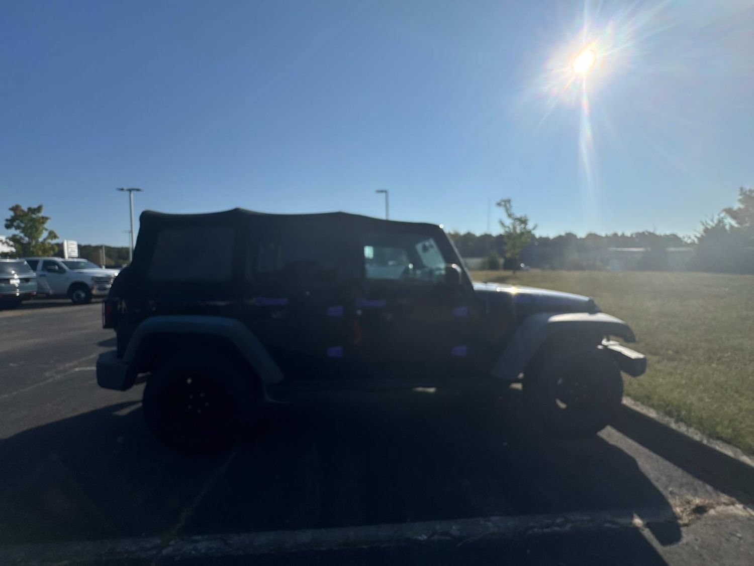 Used 2016 Jeep Wrangler Unlimited Sport AWD/4WD image 5