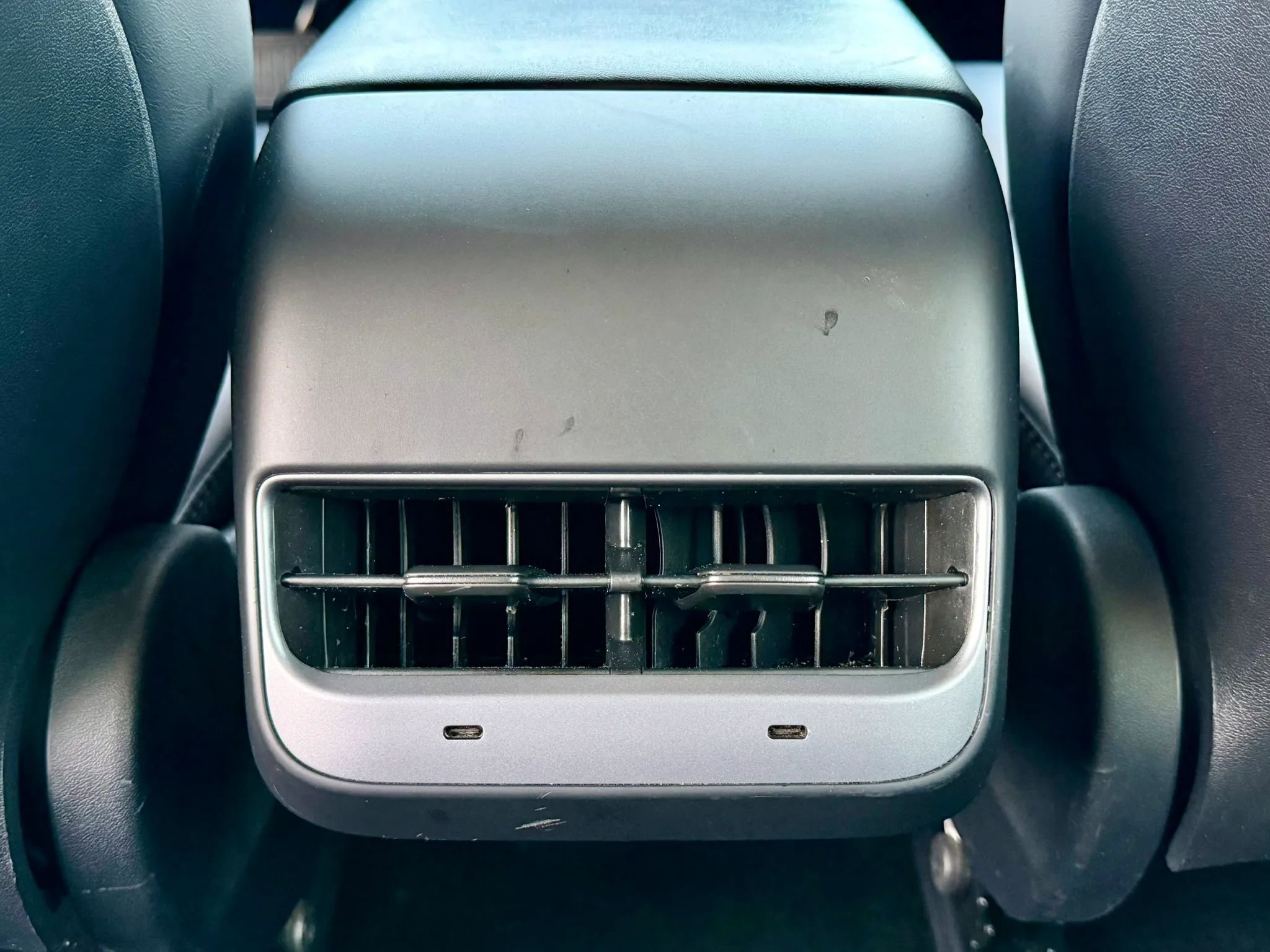 Used 2022 Tesla Model 3 Standard Range image 31