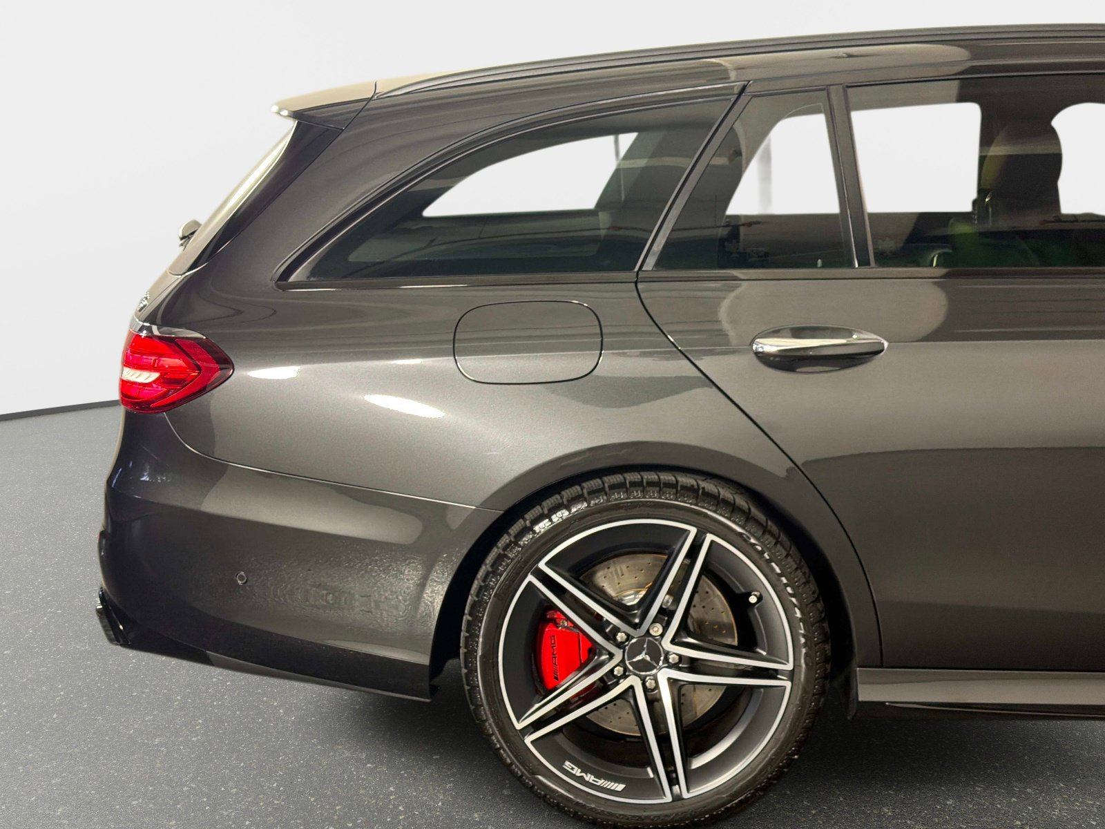 Used 2023 Mercedes-Benz E 63 AMG S image 18