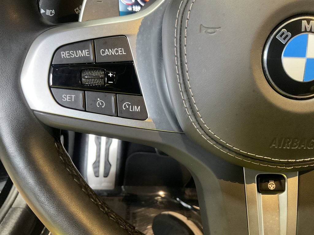 Used 2025 BMW 840i xDrive Coupe AWD/4WD image 36
