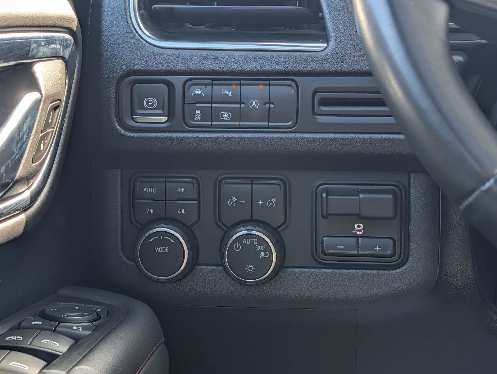 Used 2023 Chevrolet Tahoe RST w/ Luxury Package image 14