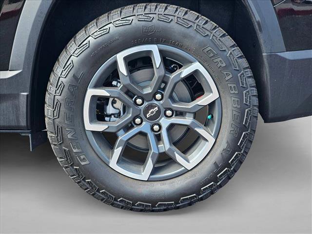 New 2026 Chevrolet Equinox ACTIV image 11