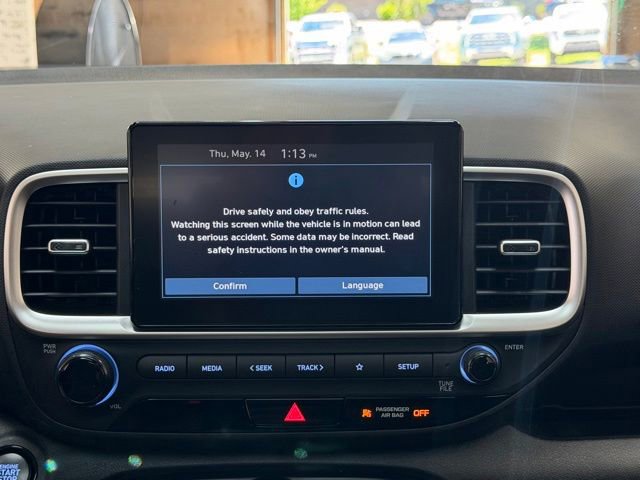 Used 2026 Hyundai Venue SEL FWD image 14