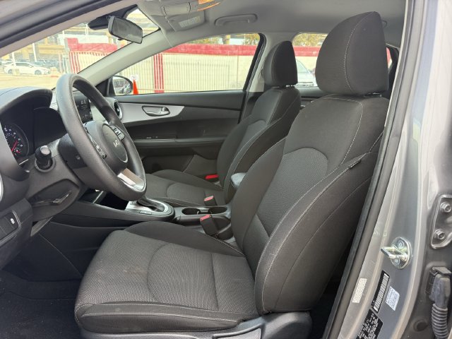 Used 2024 Kia Forte LXS w/ LXS Technology Package FWD image 23