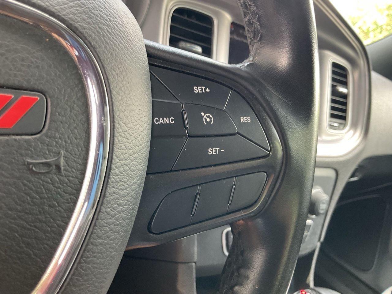 Used 2023 Dodge Charger SXT RWD image 27