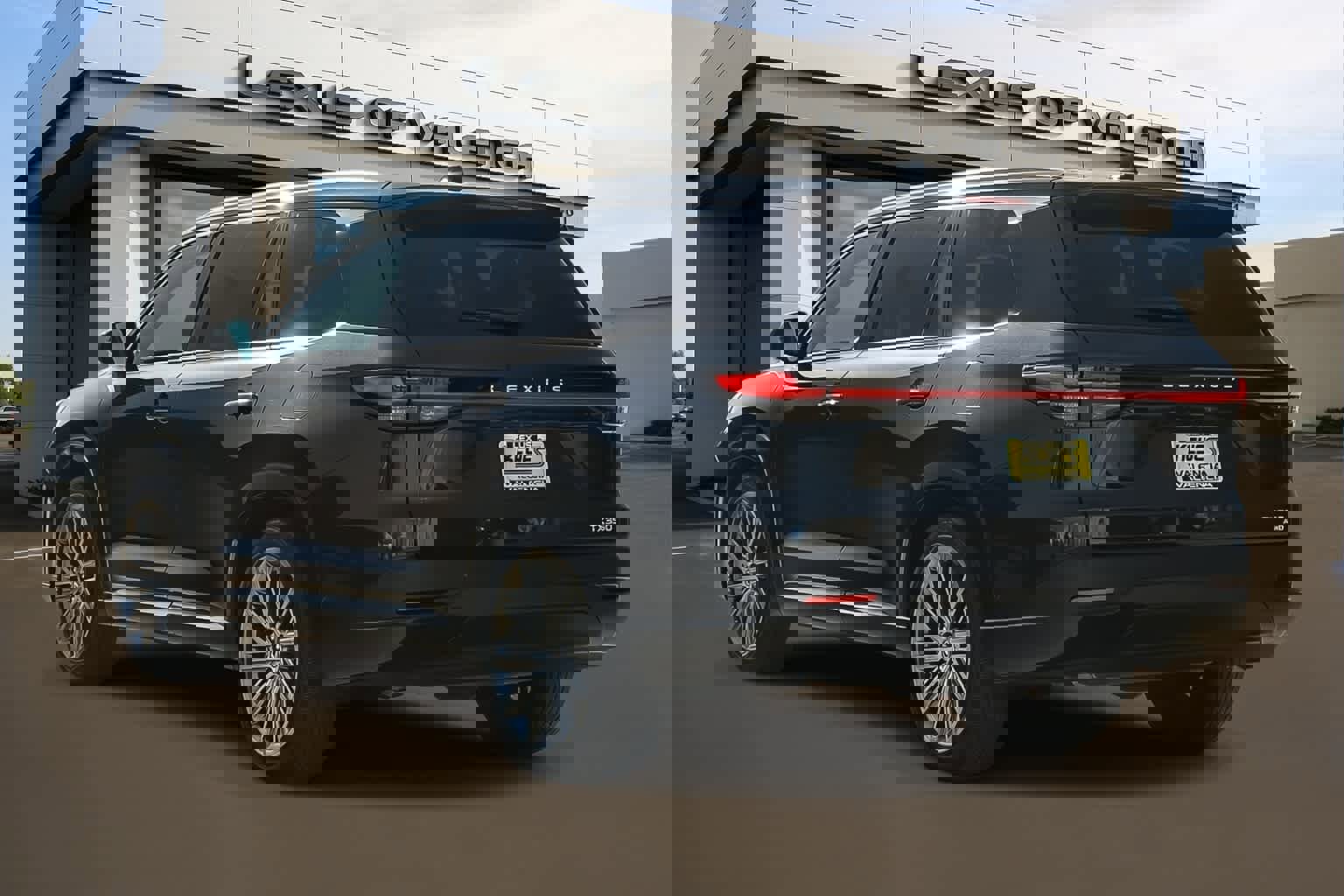 Used 2024 Lexus TX 350 AWD w/ Technology Package image 2