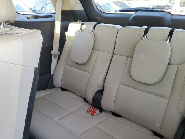 Certified 2023 Ford Explorer Platinum w/ Technology Package image 26