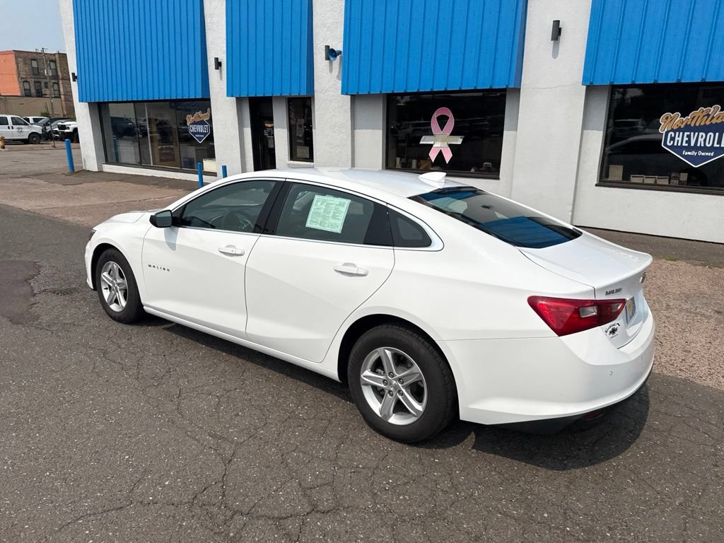 Used 2024 Chevrolet Malibu LT FWD image 17
