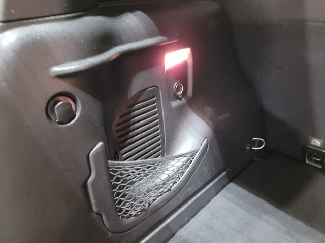 Used 2016 Jeep Renegade Sport w/ Sound Group image 35