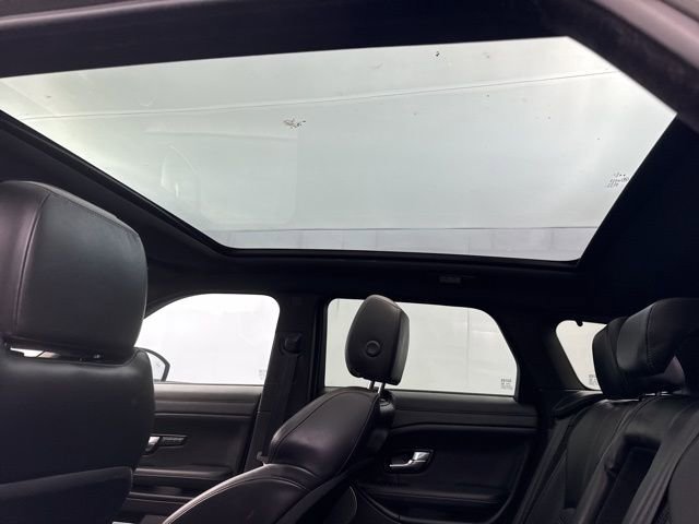 Used 2018 Land Rover Range Rover Evoque HSE Dynamic image 38