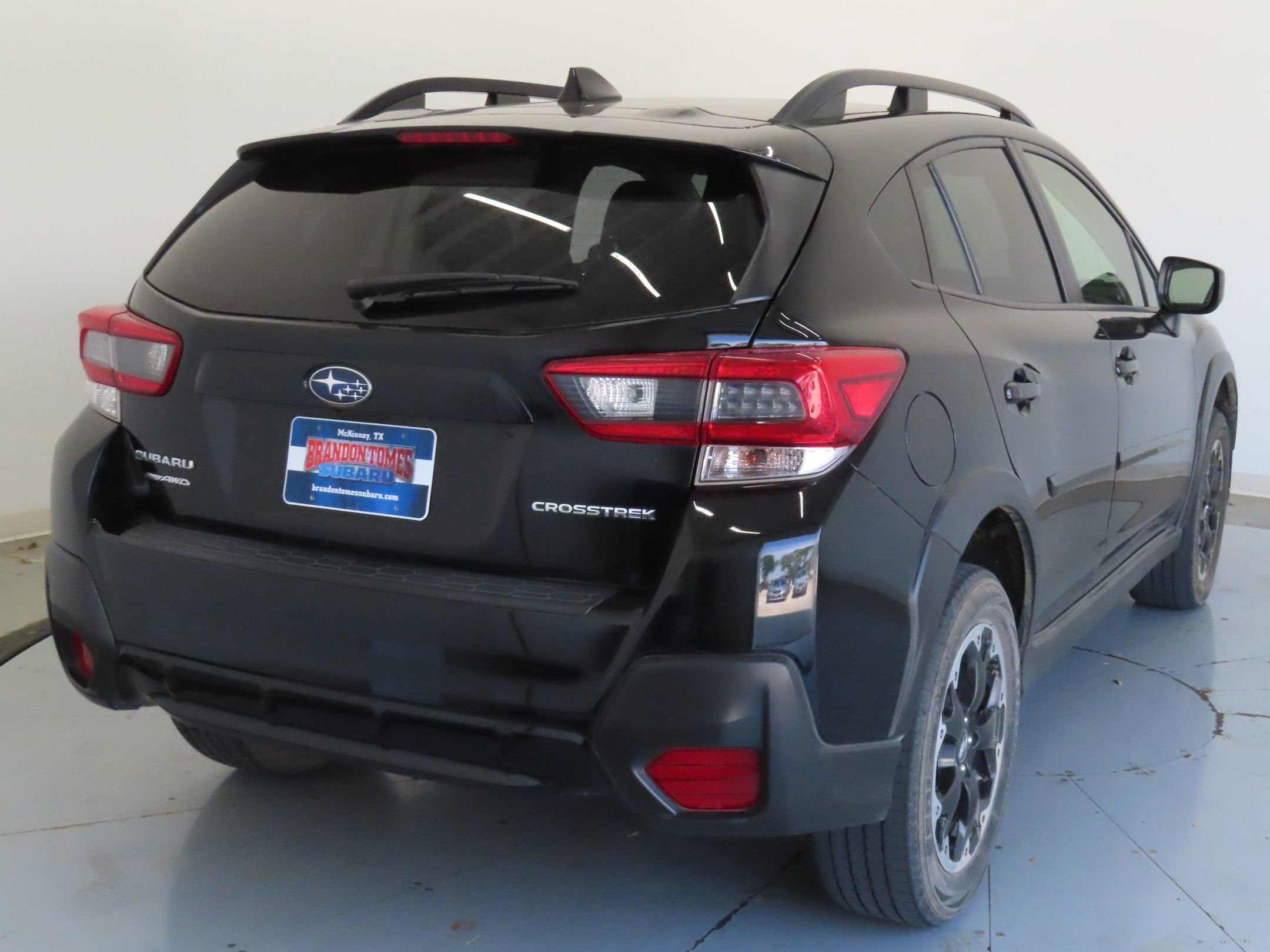 Certified 2023 Subaru Crosstrek 2.0i Premium image 4