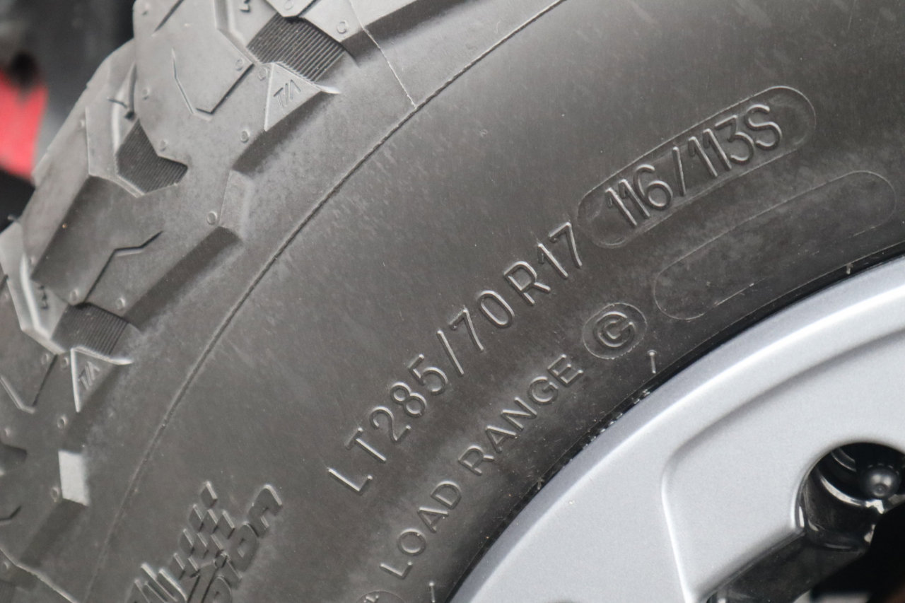 Used 2021 Ford Bronco Badlands image 30