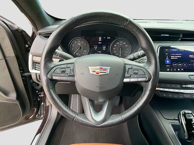 Used 2020 Cadillac XT4 Premium Luxury FWD image 37