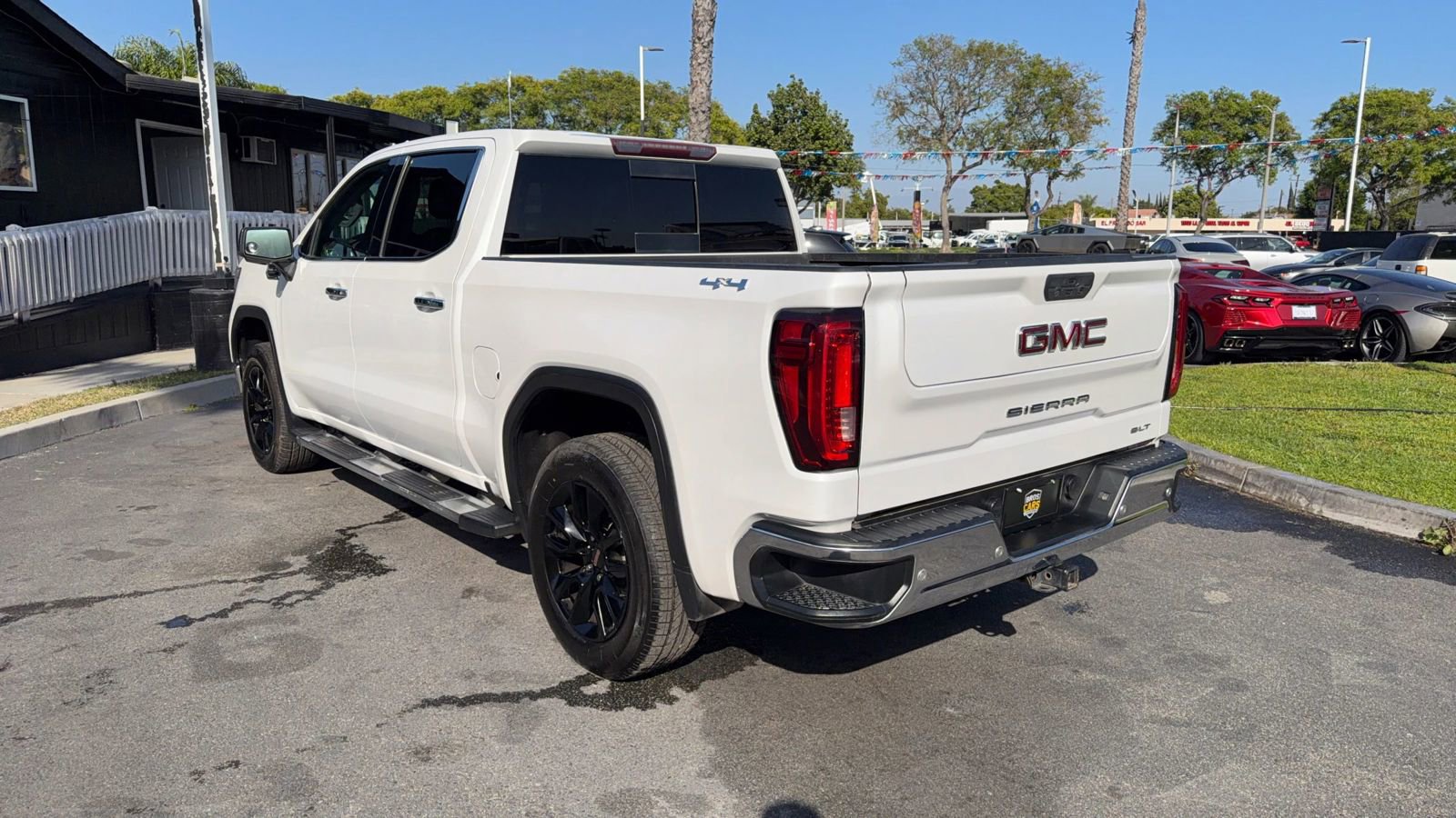 Used 2019 GMC Sierra 1500 SLT w/ SLT Premium Plus Package AWD/4WD image 6