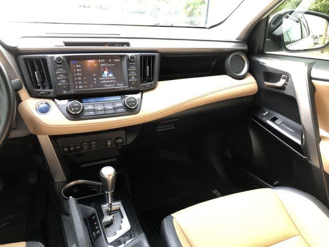 Used 2017 Toyota RAV4 Limited AWD/4WD image 12