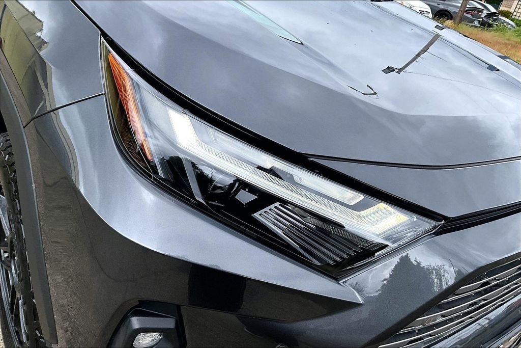 Used 2024 Toyota RAV4 Limited w/ Advanced Technology Package AWD/4WD image 27