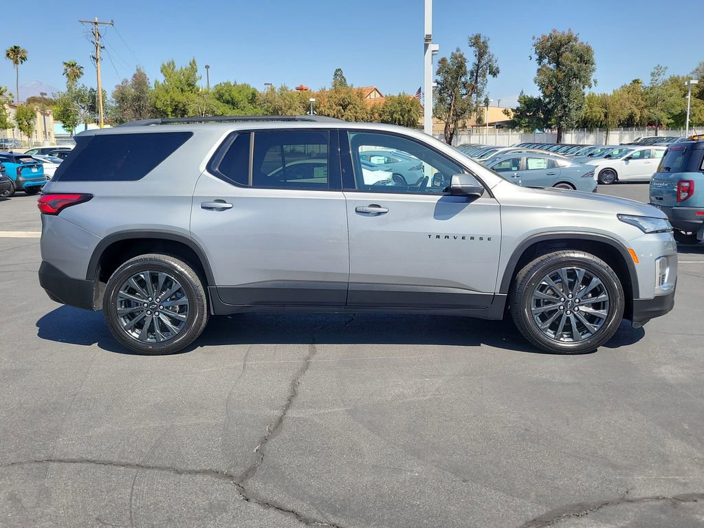 Used 2023 Chevrolet Traverse RS w/ LPO, Floor Liner Package FWD image 37