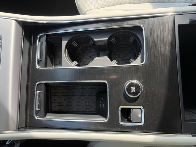 Used 2026 Lincoln Aviator AWD image 37